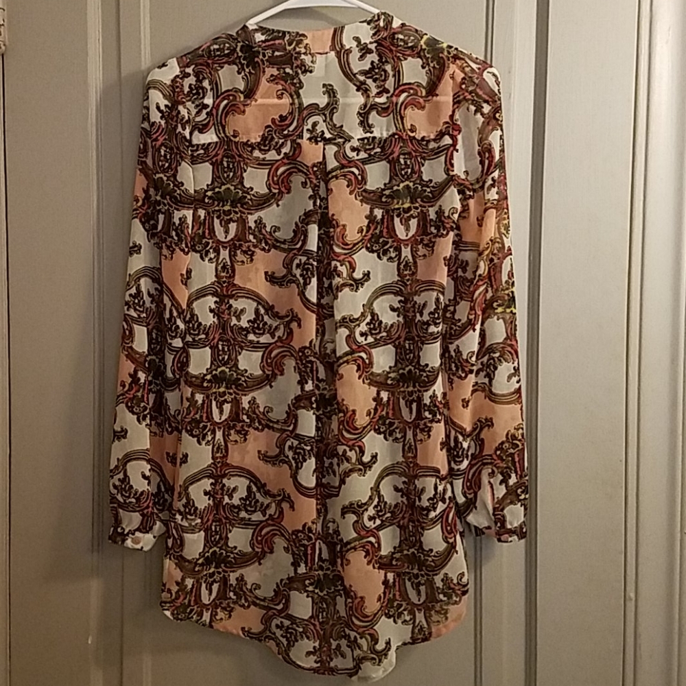 Candie's Sheer Blouse - Picture 3 of 3